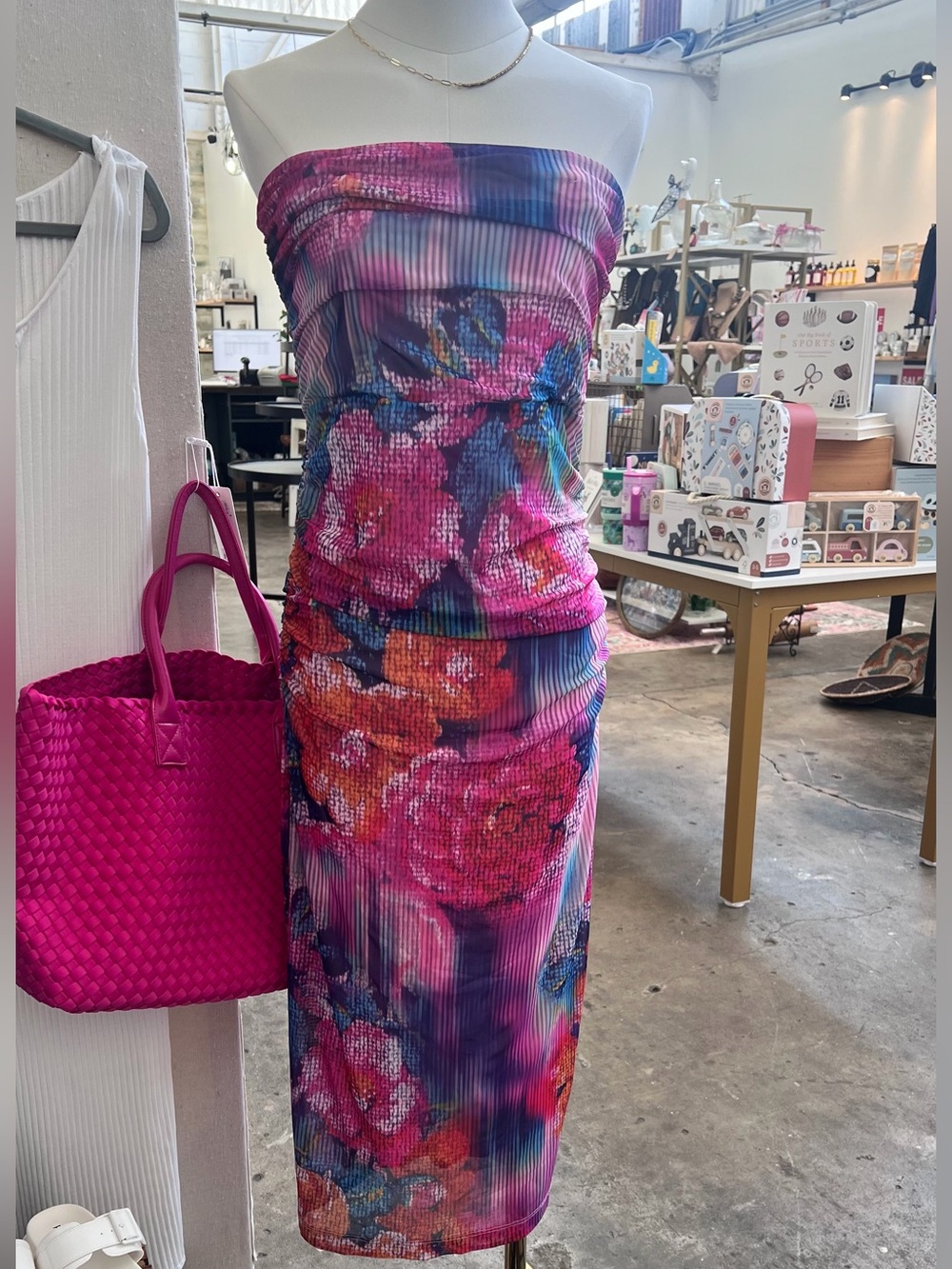 Anthropologie The Soleil Slim Strapless Ruched Mesh Dress